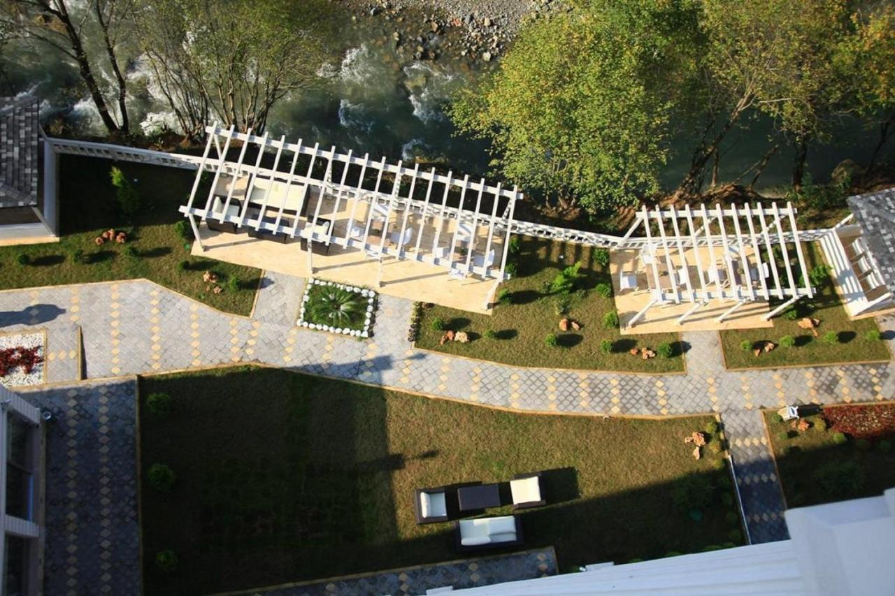Macka Jolnar Garden Hotel מראה חיצוני תמונה