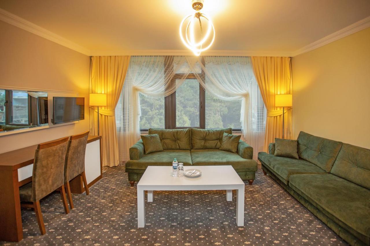 Macka Jolnar Garden Hotel מראה חיצוני תמונה