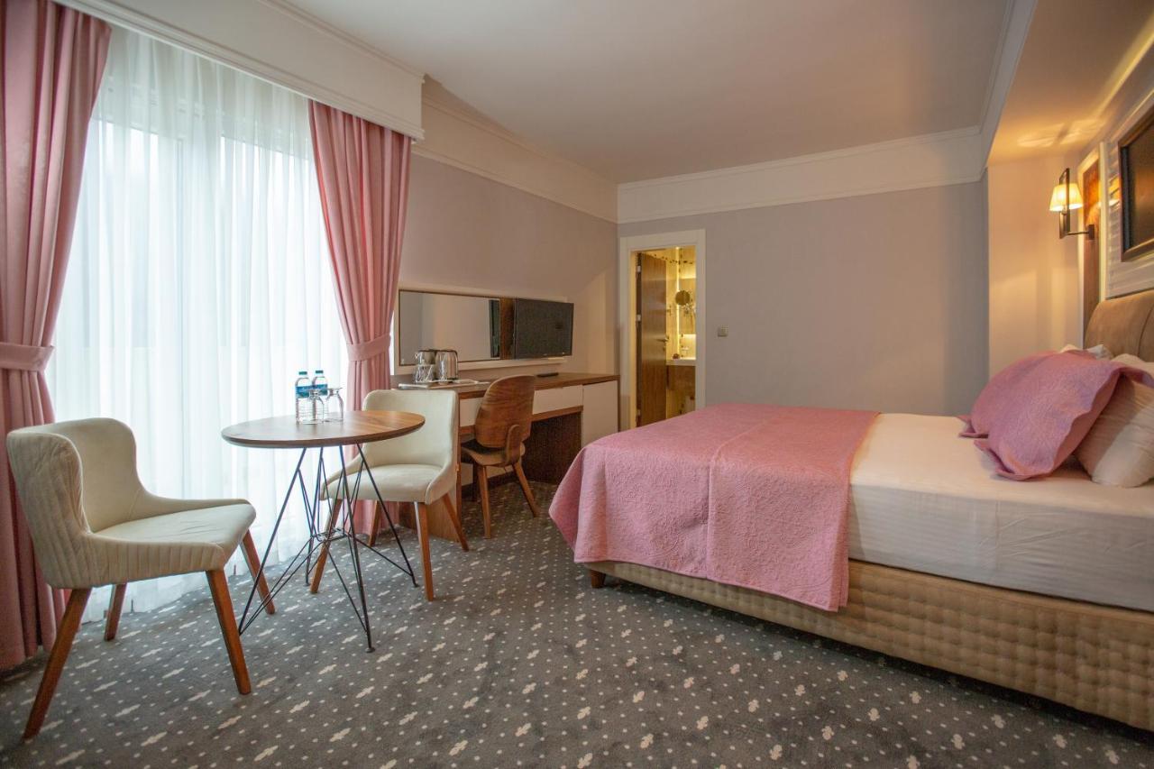 Macka Jolnar Garden Hotel מראה חיצוני תמונה