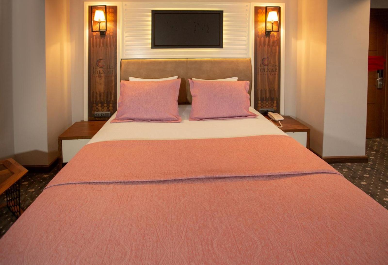 Macka Jolnar Garden Hotel מראה חיצוני תמונה