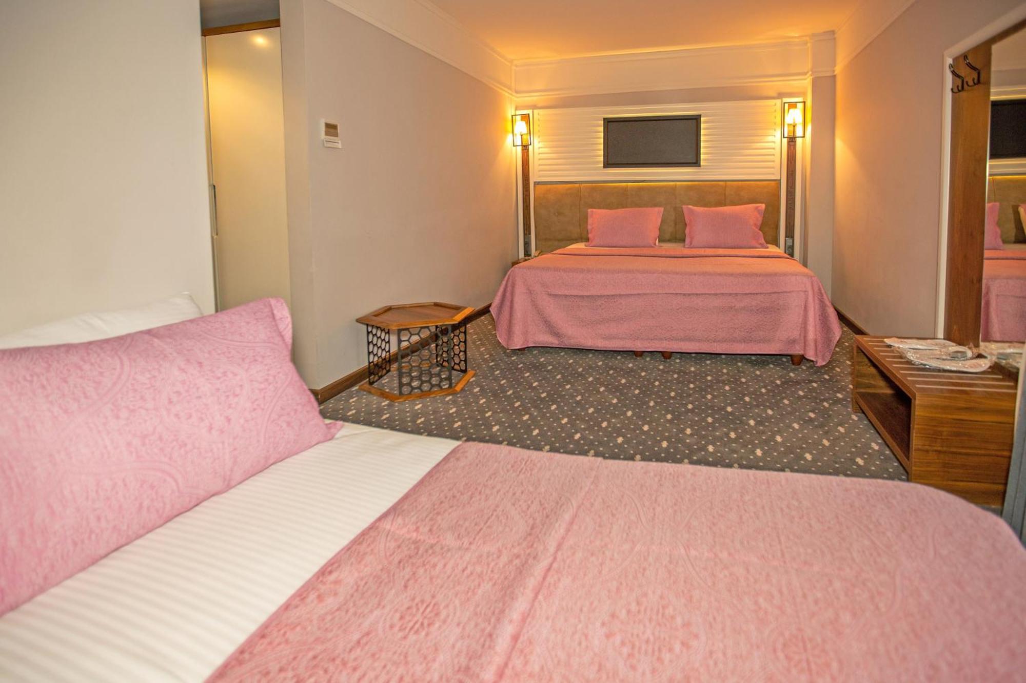 Macka Jolnar Garden Hotel מראה חיצוני תמונה